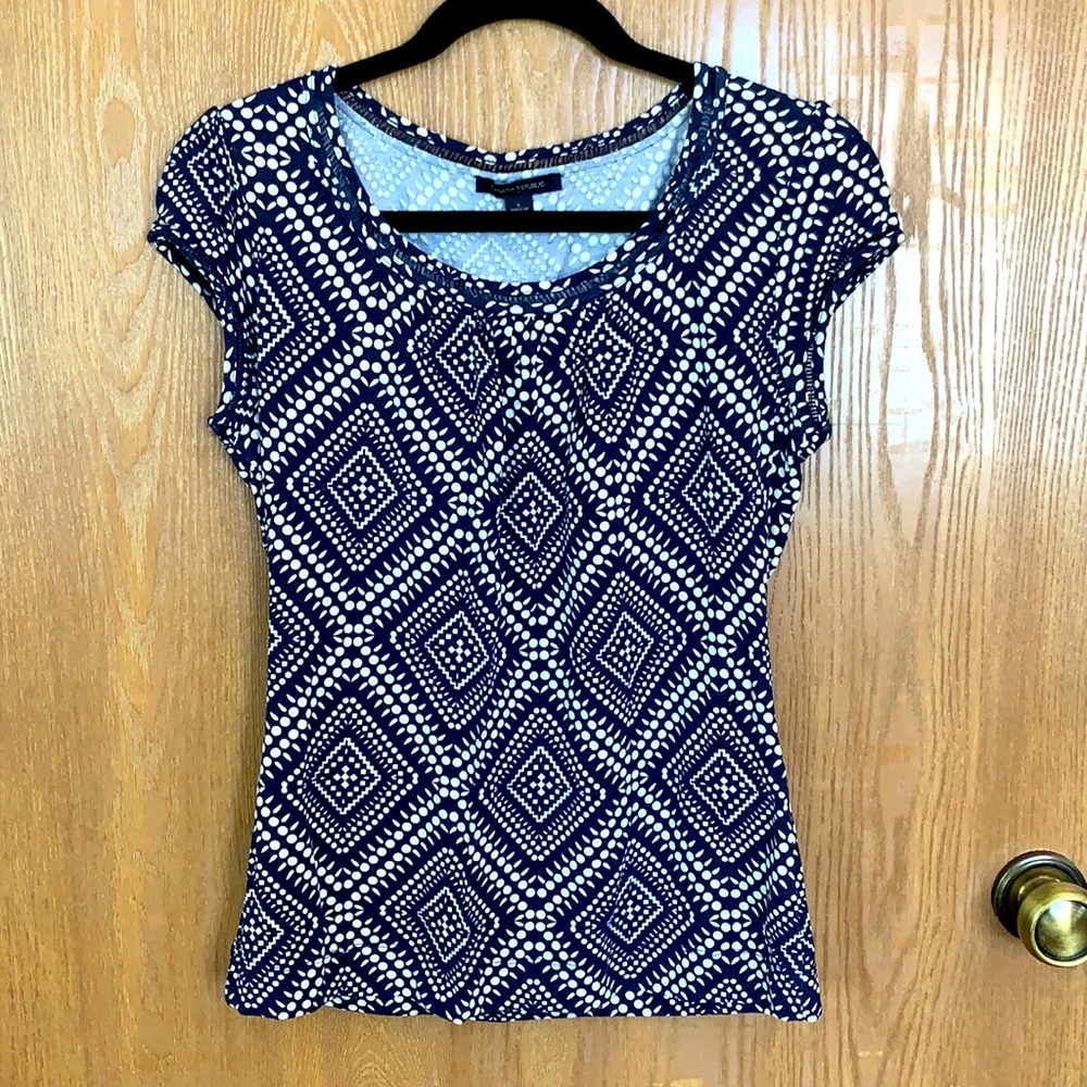 Navy and white Banana tee!